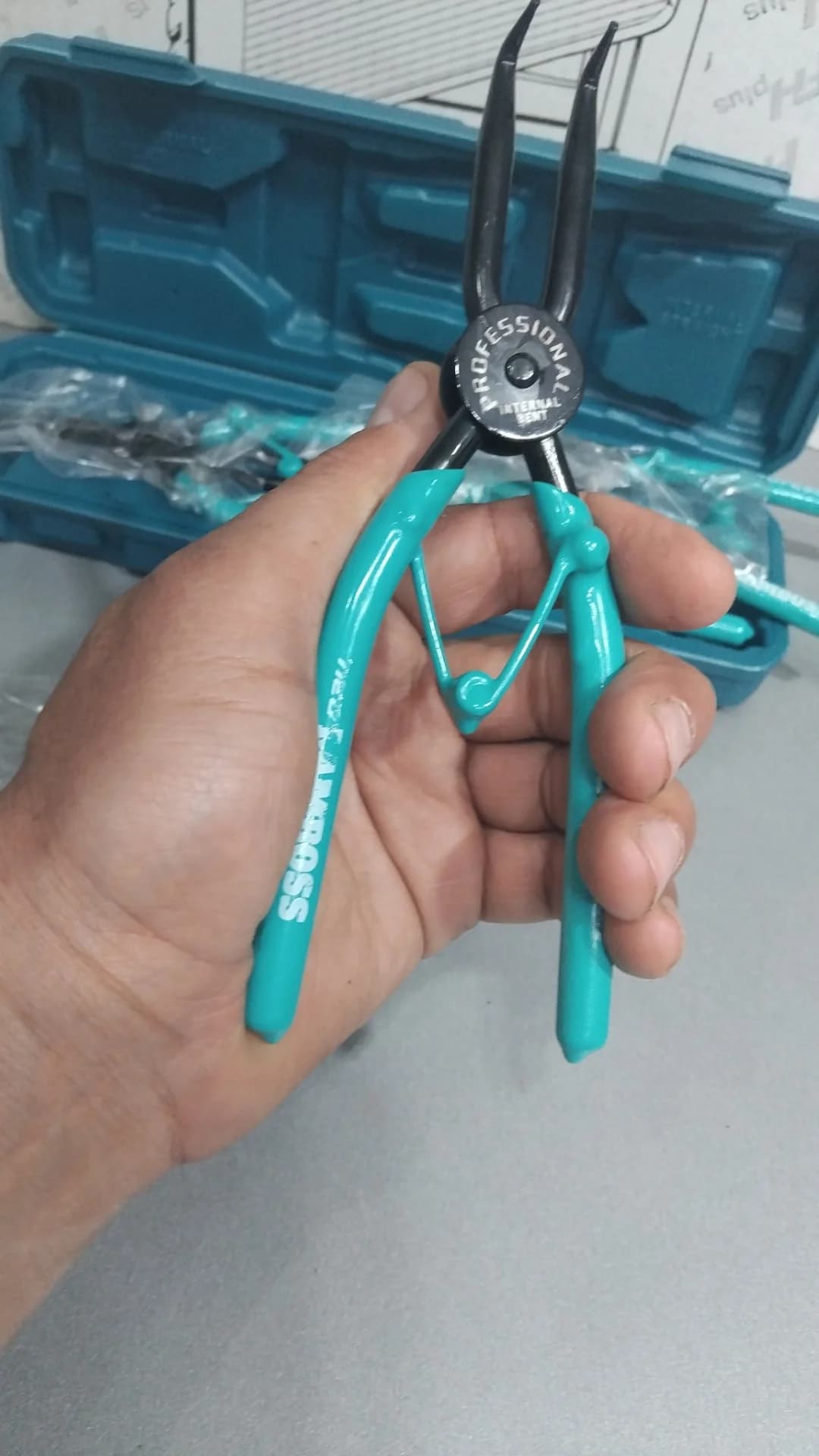 pince à circlips